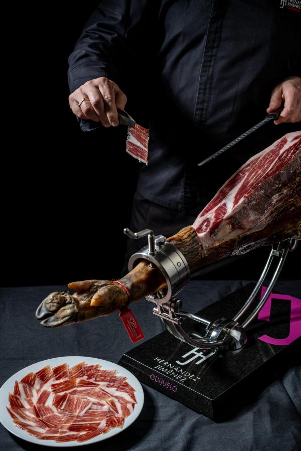 Warum ist Iberico Schinken so teuer?